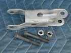 14105144 General Motors Front Stabilizer Shaft Sway Bar End Link Bracket