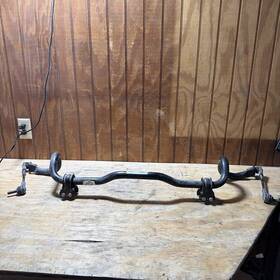 P84305155 Cadillac 2019 - 2025 Xt4 Front Stabilizer Sway Anti Roll Bar Oem P84305155 Cadillac 2019 - 2025 Xt4 Front Stabilizer Sway Anti Roll Bar Oem