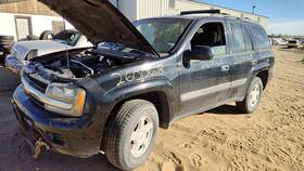 Chevrolet 15167261 2002-2003 Chevy Trail Blazer Front Stabilizer Bar Oem Sway With Brackets