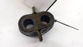 976.gm1j09 Chevrolet Malibu Sway Bar Bushing Mounting Bracket 2008 2009 2010 2011 2012