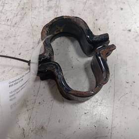 976.gm1m21 Chevrolet Chevy Malibu Sway Bar Bushing Mounting Bracket 2019 2020 2021 2022 2023 2024