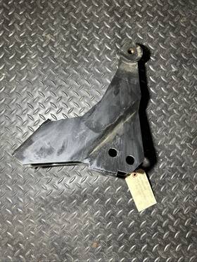 94002008 Ford 1999-2004 F-250/ F-350 Track Bar Relocation Bracket Rough Country 4-6 Inch