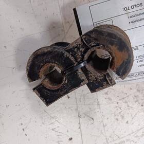 976.fd1o19 Ford Taurus Sway Bar Bushing Mounting Bracket 2019 2018 2017 2016 2015 2014