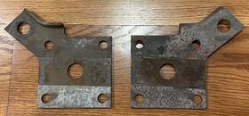D0zz-5a775-a Ford 1970 Mustang Rear Sway Bar Mounting Plates Nice Original Parts