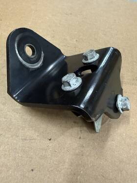 F81a-5c495-be Ford 99-04 F250 F350 Super Duty Front Sway Bar Link Mount Bracket