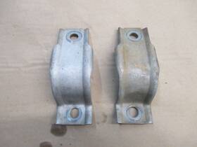 1528-1710 General Motors 05-13 Corvette C6 Front Sway Bar Brackets 2