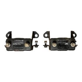 9302sbmb-f General Motors 93-02 Camaro Firebird Front Sway Bar Frame Rail Mount Bracket Lh Rh Pair