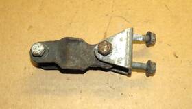 10052272 Gm 1984-1996 Corvette Rear Sway Bar Outer Mount Part Piece