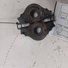976.in1t17 Infiniti Qx50 Sway Bar Bushing Mounting Bracket 2017 2016 2015 2014