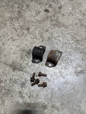 Tw00 Jeep Cherokee Xj 97-01 Front Sway Bar Hardware Oem Tw00 Jeep Cherokee Xj 97-01 Front Sway Bar Hardware Oem