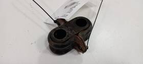 976.ki1f10 Kia Forte Sway Bar Bushing Mounting Bracket 2010 2011 2012 2013 976.ki1f10 Kia Forte Sway Bar Bushing Mounting Bracket 2010 2011 2012 2013