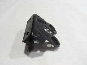 7.05.2023 Lexus Md37 645 16-19 Gs350 2016 Front Left Stabilizer Sway Anti Roll Mount Bracket A