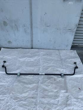 Maserati 067000267800 14-19 Quattroporte Q4 Rear Stabilizer Roll Sway Bar Support Oem 26k