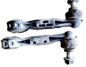 6862865 Mini 2016-2019 Cooper Clubman Rear Stabilizer Sway Bar End Link Pair Oem