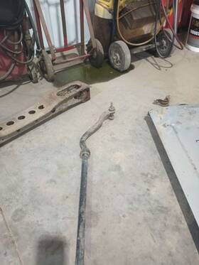 524-58984b Nissan Stabilizer Bar Front 6 Cylinder Fits 00-04 Frontier 811435