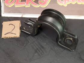 54614-65f00 Nissan 5461465f00 S14 S15 240sx Silvia Front Sway Bar Bushing Bracket Mount #2