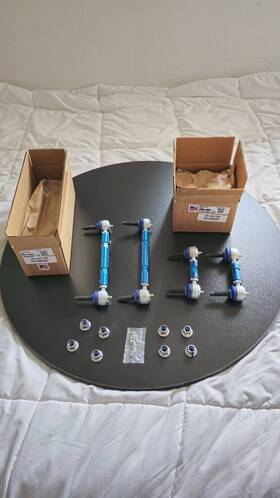 555-1042 Steeda S550 Mustang Adjustable Sway Bar End Link Set With Hardware And Original Box