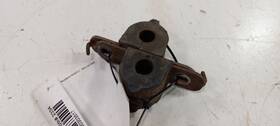 976.su1q09 Subaru Legacy Sway Bar Bushing Mounting Bracket 2009 2008 2007 2006 2005 Oem