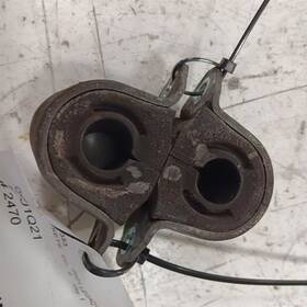 976.su1q21 Subaru Legacy Rear Sway Bar Bushing Mounting Bracket 2020 2021 2022 2023 2024