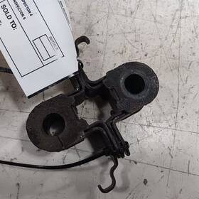 976.to1k17 Toyota Camry Sway Bar Bushing Mounting Bracket 2.5l 2013 2014 2015 2016 2017 976.to1k17 Toyota Camry Sway Bar Bushing Mounting Bracket 2.5l 2013 2014 2015 2016 2017